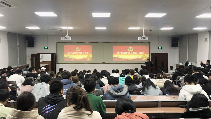 自考本科在考研方面的认可度较高，主要体现在以下几个方面：