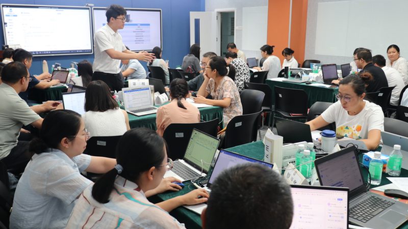 心理咨询师培训机构加盟政策全解析：了解加盟前的关键要素**