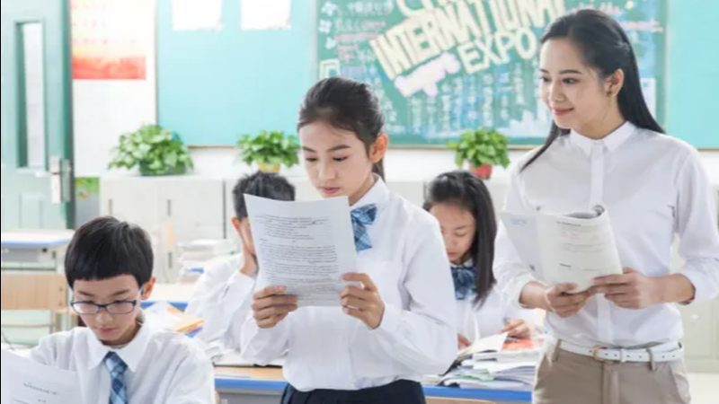 线上课与线下班：技能培训性价比的深层解析